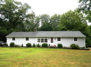120 Doolittle Dr, Bethany, CT 06524