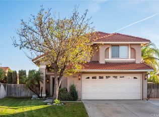 14941 Poinsettia Cir, Fontana, CA 92336