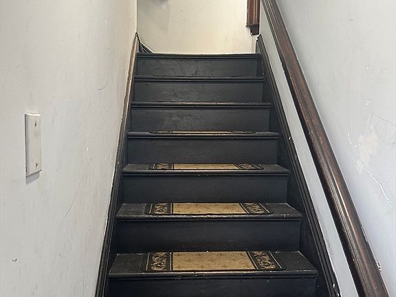 5th image of 441 High St Floor 2