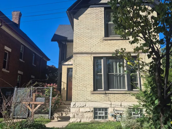 324 W Mineral St, Milwaukee, WI 53204