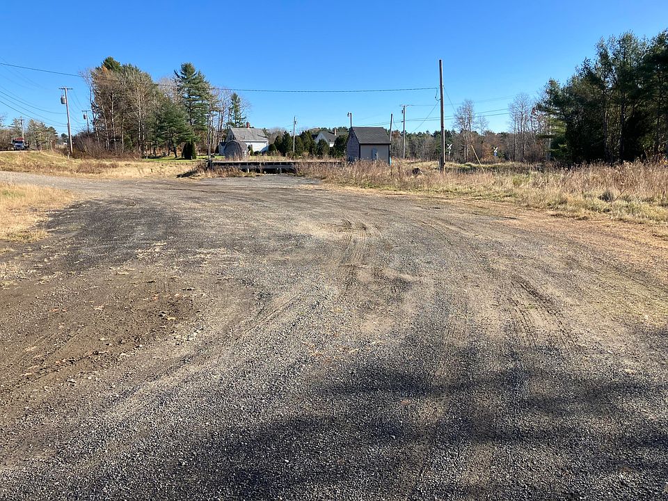 2nd image of 64 Atlantic Highway