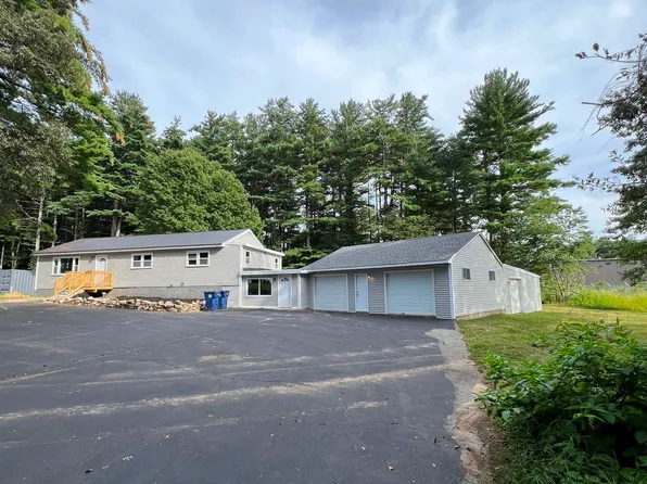 12 Kelleher Avenue, Plaistow, NH 03865