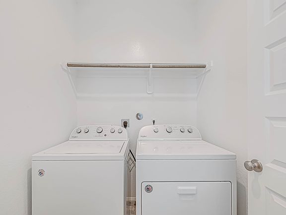 2nd image of 9905 Brickhouse Dr