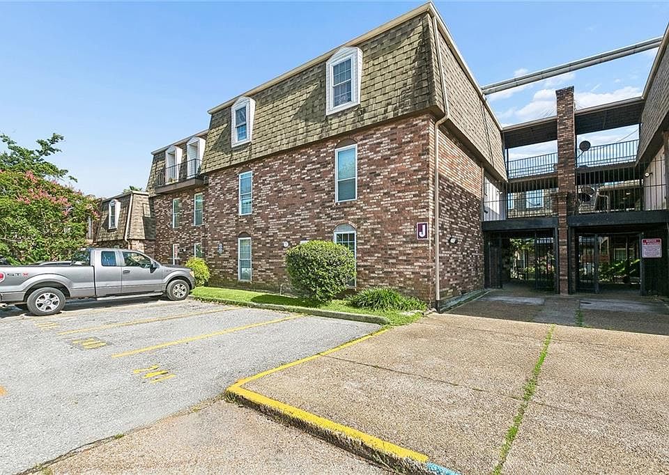1st image of 6320 Riverside Dr APT 350