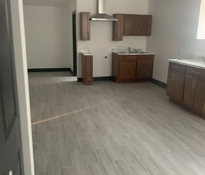 5700 S Michigan Ave #5700 — Photo 3