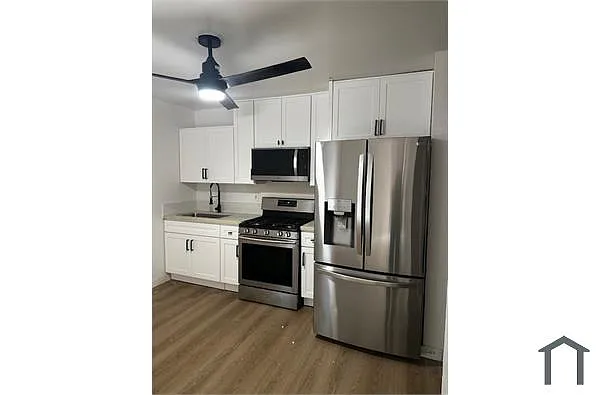 Building Photo - 4321 Lennox Blvd #9A