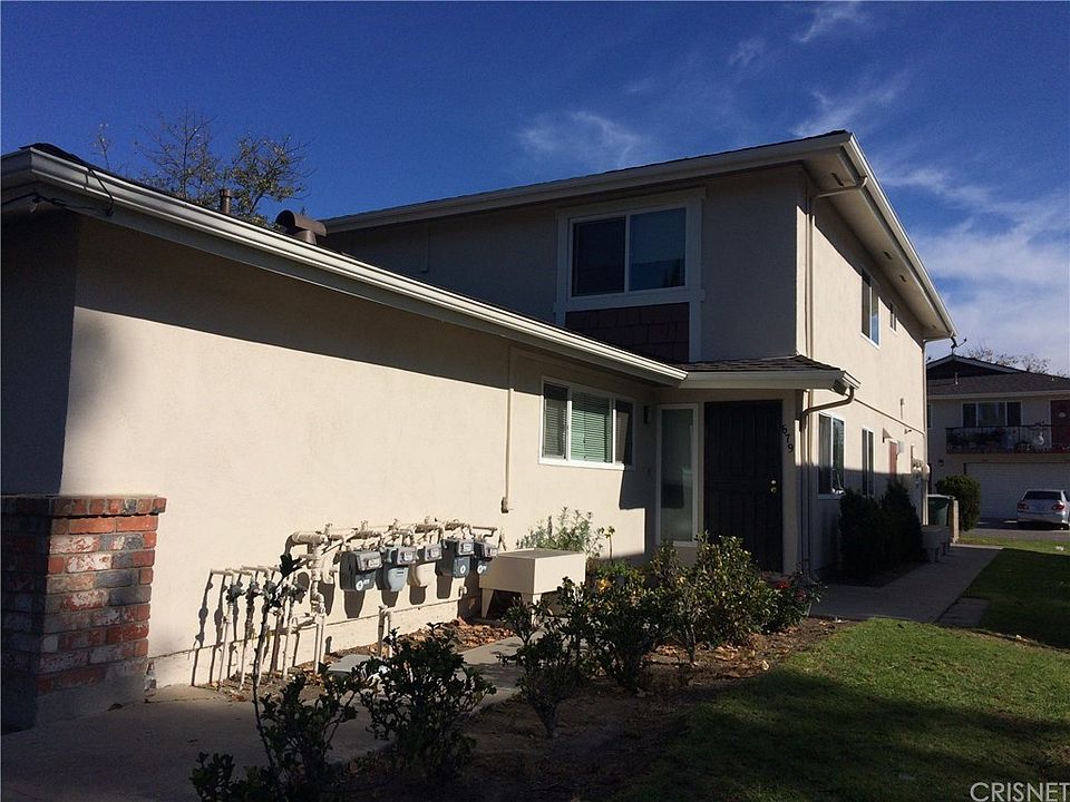 1st image of 679 Avenida De La Plata