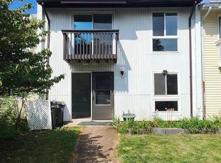 198 N Cottage Rd, Sterling, VA 20164