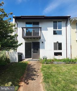 198 N Cottage Rd, Sterling, VA, 20164