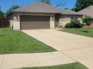 5553 Bluffman Dr, Dallas, TX 75241