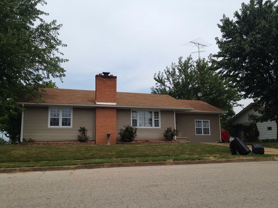 2nd image of 201 E Jackson Ave