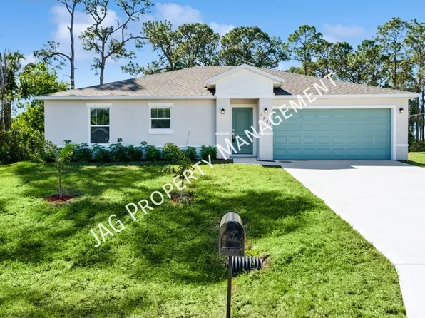 1282 Hegira St NW, Palm Bay, FL 32907