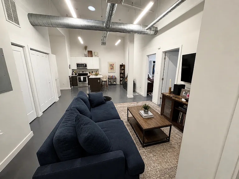 1710 N 5th St #5 — Photo 5