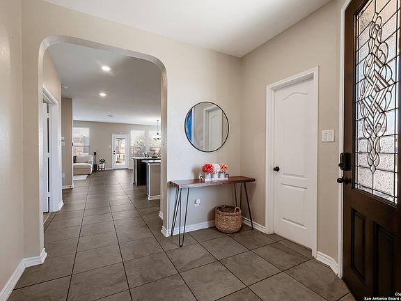 5th image of 8204 Victory Cove