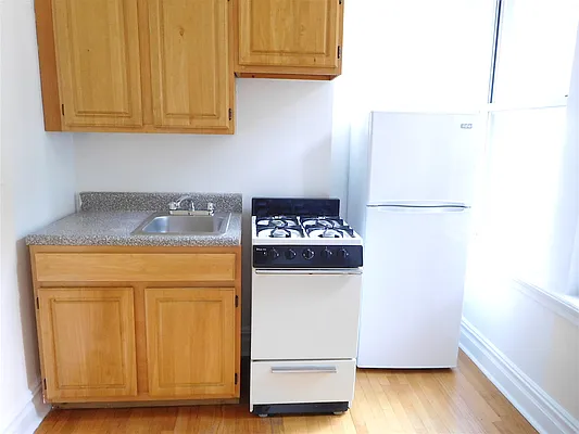 Rented by Corcoran | media 6