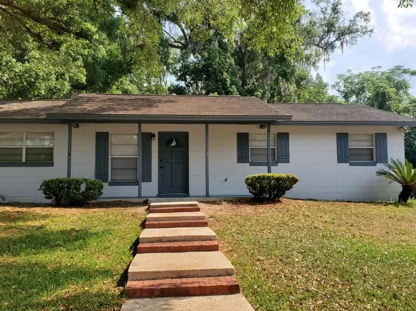 3732 NE 5th St, Ocala, FL 34470