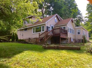 447 Lakeside Rd, Hewitt, NJ 07421