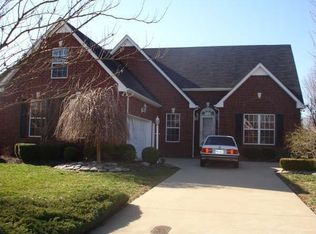 2022 Adonis Dr, Murfreesboro, TN 37128