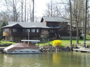 150 W Santee Dr, Greensburg, IN 47240