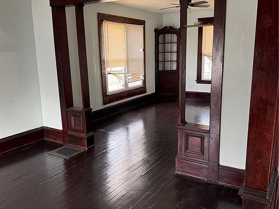 2nd image of 3704 Walton Ave