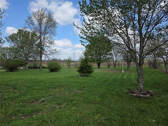4th image of 1404 SW 100th Rd
