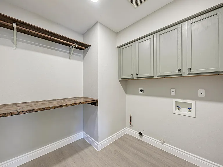 4408 Tello Path — Photo 32