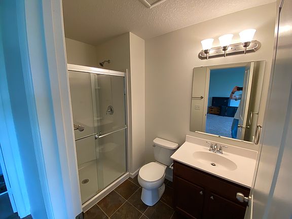 5th image of 3177 Countryside Ave Unit D