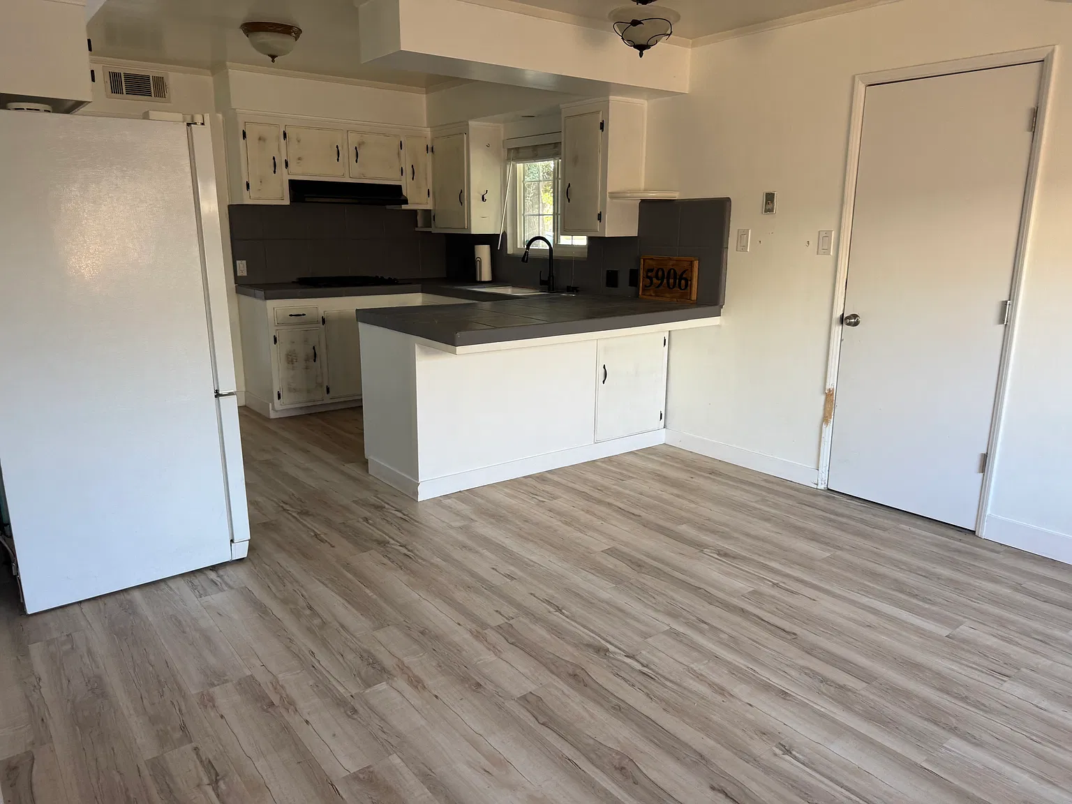 3 bed, 1526 sqft, $3,500 — Photo 2