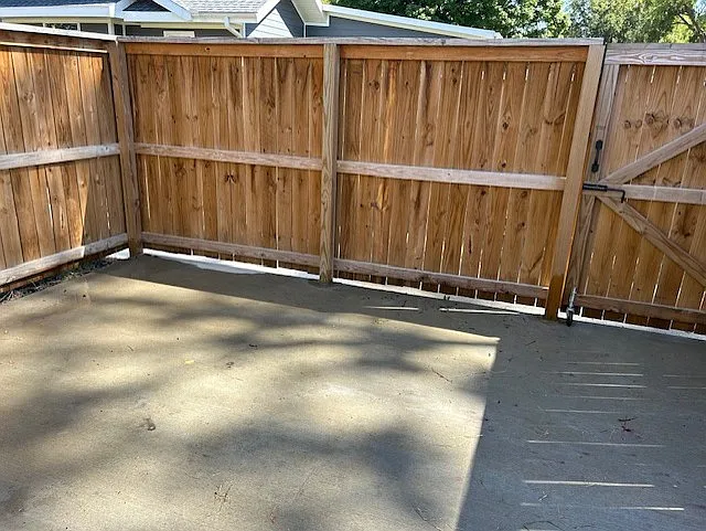 409 W Maple Ave #B — Photo 26