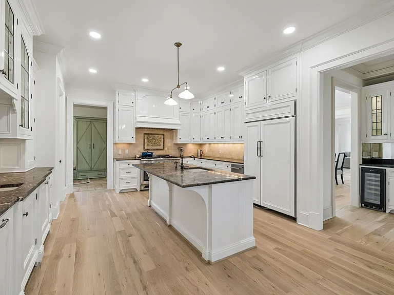 4533 Alcott Dr — Photo 22