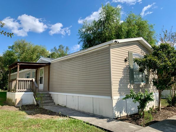 45 Nueces Hollow Dr