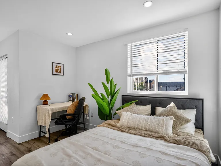 3001 Van Buren Pl — Photo 21