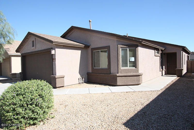 1st image of 5947 E Franklin Tale Dr