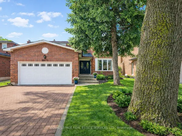 2071 Pen St, Oakville, ON L6H 3L2