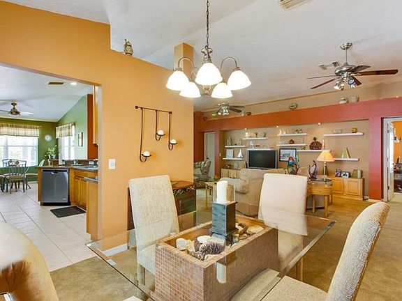 3rd image of 3914 Lockridge Dr