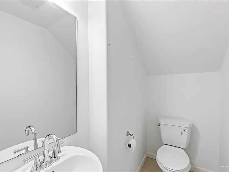 1413 E Keeton Ave #20 — Photo 8