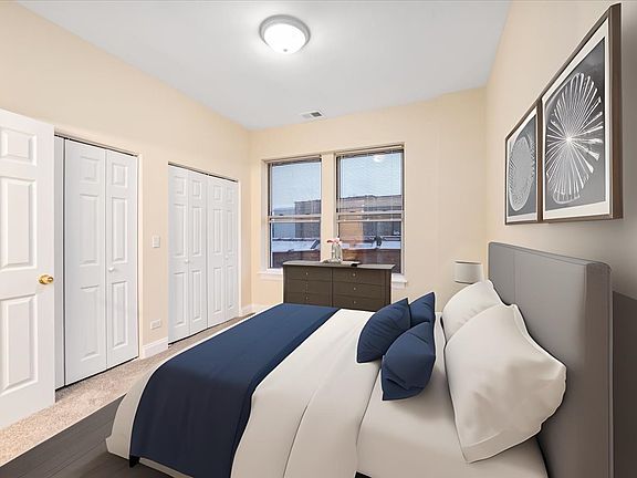 3rd image of 3709 W Montrose Ave APT 3
