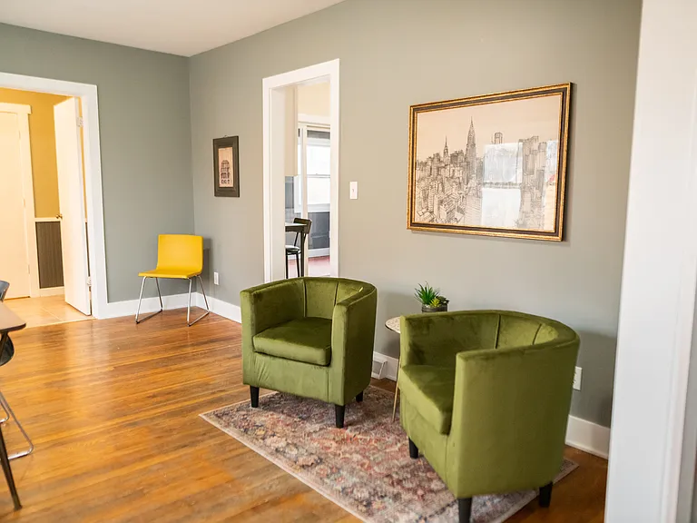 2116 Lafayette Ave NE — Photo 7