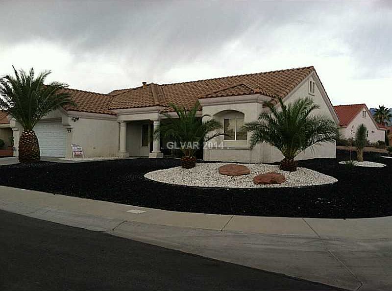 1st image of 3017 Redington Dr