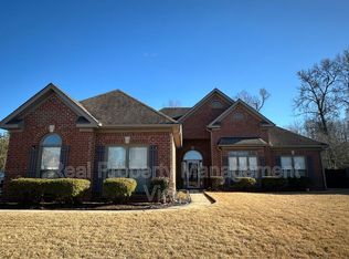400 Stonecreek Dr, Helena, AL 35080