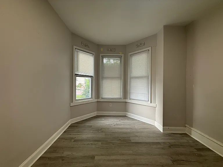5717 Haverford Ave — Photo 17