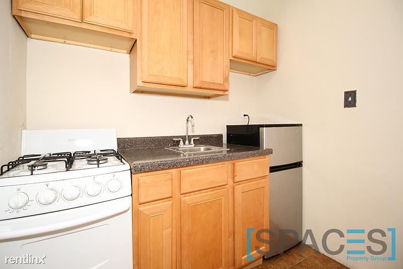 1st image of 4546 N Damen Ave #Gdn