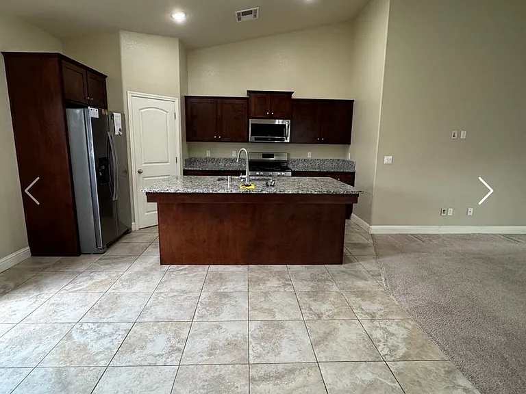 1192 S Orangewood Dr — Photo 5