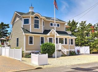 112 12th St, Beach Haven, NJ 08008