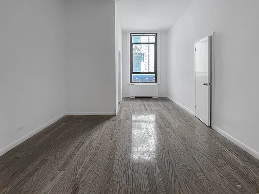 Rented by Brown Harris Stevens | media 6