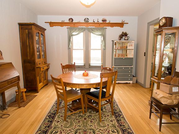 4th image of 224 Alexandria St