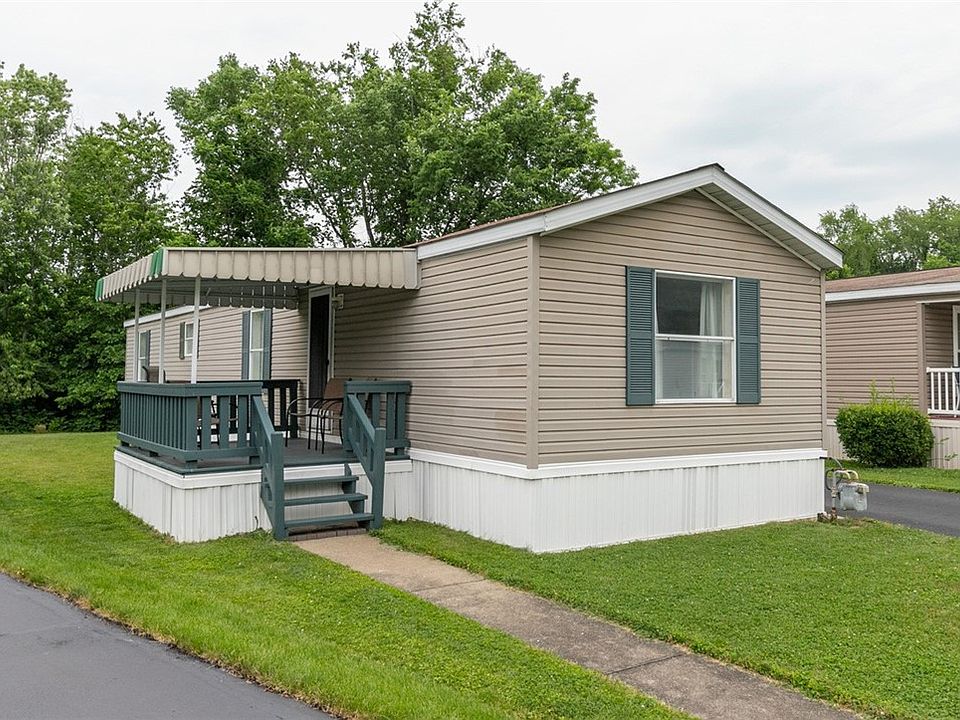 1st image of 35 Circle Dr