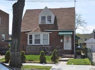 11454 204th St, Saint Albans, NY