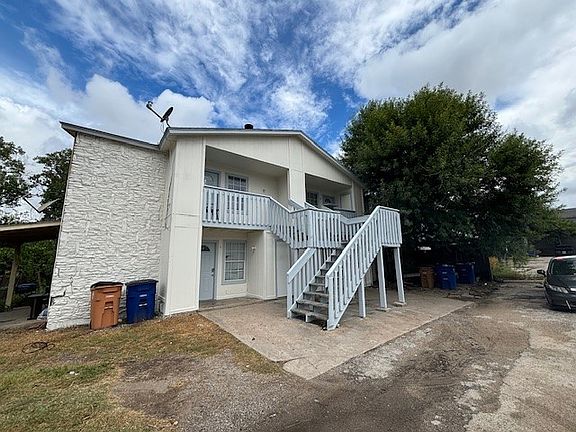2nd image of 10100 Brownie Dr APT C