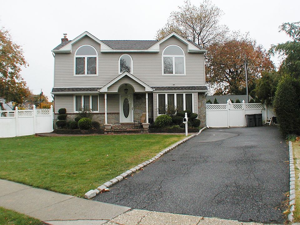1st image of 111 Alywood Dr